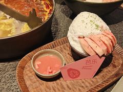 -三出山火锅(万象天地店)