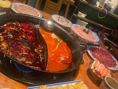 -周小明火锅(黑金冠社区店)