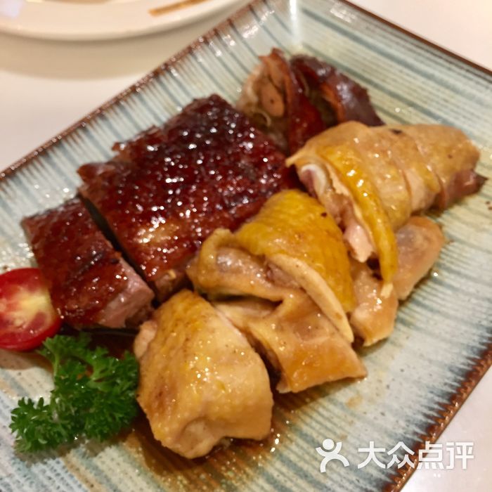 港丽餐厅(宏伊国际广场店-腊味双拼-菜-腊味双拼图片-上海美食-大众