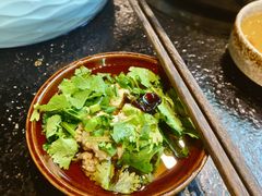 -鹿鸣山草本茶香火锅(园西路店)