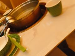 -润园四季椰子鸡火锅(卓越INTOWN店)