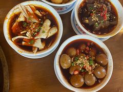 -炉小二铜锅牛蛙•川湘菜(三里屯店)