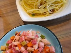 -严记小天府酸菜鱼(西四路店)