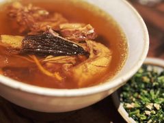 -十贰席·煨汤·台州菜(襄阳南路店)