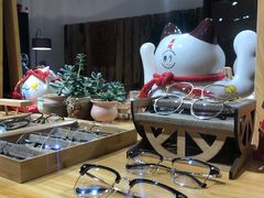 -肆兮眼镜·蔡司·徕卡战略合作店(大坪店)