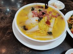 -莲花石酸菜鱼(海滨东路店)