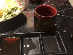 -山川小町·极番烧肉(新地假日广场店)