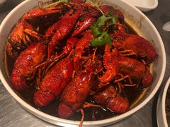 -龙巢盱眙龙虾·牛蛙·烧烤宵夜(八卦岭店)