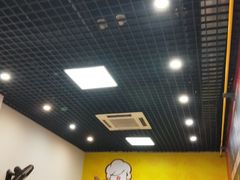 大堂-岭南第一锅(萝岗万达店)