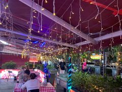 -龙巢盱眙龙虾·鸡煲·烧烤宵夜(坪洲店)