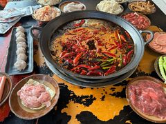 -黄潇洒老火锅(九眼桥宏济巷店)