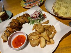 -JINNS锦时 steak&pizza(浸信会礼拜堂旧址店)