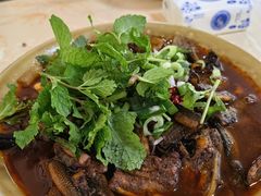 -铭记嘎洒生态鳝鱼(迎春街店)