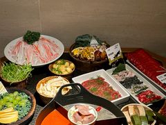 -三出山火锅(南京万象天地店)