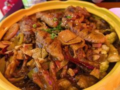 -多嘴超级肉蟹煲(欧亚卖场店)