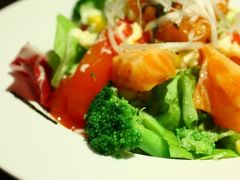 三文鱼色拉-金柚子韩国烤肉(威宁路店)