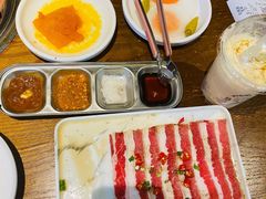 吾桑格-·缸桶屋·韩式牛肋条自助烤肉(西湖D11店)