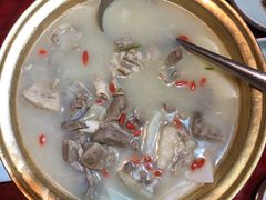 -窄巷子陕菜馆·地道陕西菜(粉巷店)