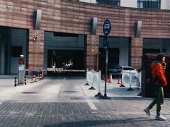 -沪东工人文化宫-停车场