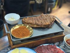 -乳仔牛牦牛汤锅 烤羊排(松潘古城店)