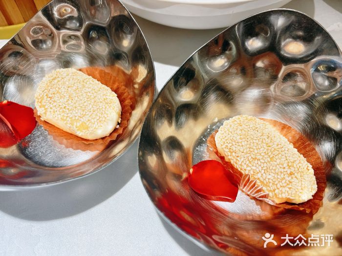 浦東饭店(育才街怀特国际商城店)浦东蟹壳黄图片