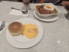 -香港新发烧腊茶餐厅(书城店)