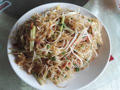 三丝炒米粉-鲤鱼塘农家山庄
