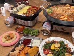-WOW LUCKY创意韩料(龙阳广场店)