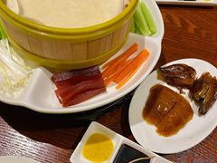 陆壹捌精品烤鸭-陆壹捌餐厅(五大道店)