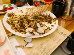 -刘姐啤酒鱼民族演艺餐厅(西街总店)