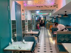 大堂-东鑫记港式茶餐厅(南京东路店)