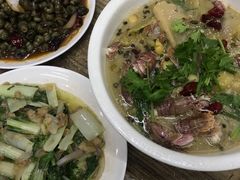 酸菜虾姑-无招牌