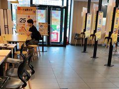 大堂-麦当劳(燕顺路店)