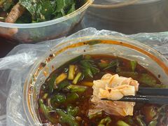 -余庆小吃(小吃一条街店)