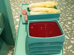 -季季红火锅(柳州城中万达二店)