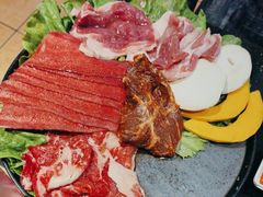 -木槿花韩式炭烤·熟成肉工坊(孙文东路店)