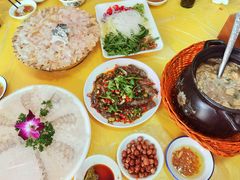 -官塘陈记鱼生·潮汕砂锅粥·牛肉火锅(潮枫路总店)