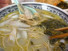 -明呈黄鱼面馆(斜土路店)