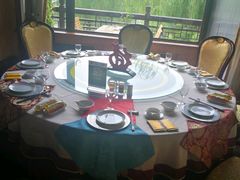 包厢-鹊华居·地道鲁菜·海鲜·融合味(大明湖店)