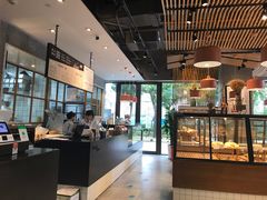 -Dough&Joe团憩(瑞虹天地月亮湾店)