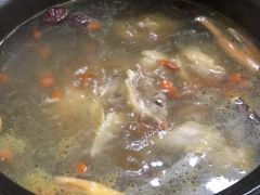 -濠轩阁特色生蚝火锅(水湾路店)