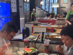 -廖掌柜·重庆鲜货火锅(上海首店)