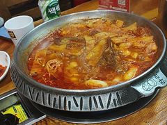 -喇喇排骨火锅·传统韩式脊骨汤(望京西园总店)