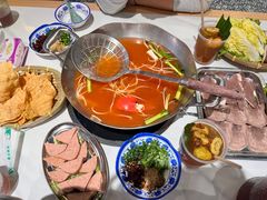 -王奋斗贵州酸汤牛肉火锅