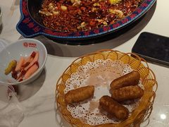 -何师傅美蛙鱼头(汉街店)