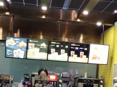 -麦当劳(郑州东高铁站店)