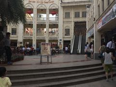 -海口骑楼小吃街