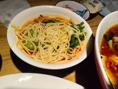 -小三峡食府(西五路店)