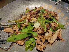 -费大厨辣椒炒肉(黄兴中心广场店)