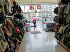 -西松屋(那霸新都心店)